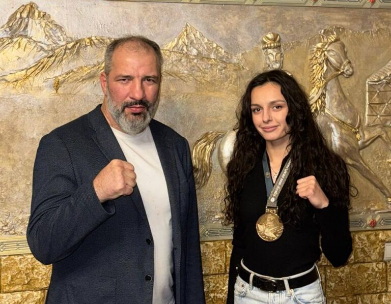 Чествование дагестанской триумфаторши Сурдлимпийских игр. Поздравляем Мадину Сатушиеву с золотом в Токио!